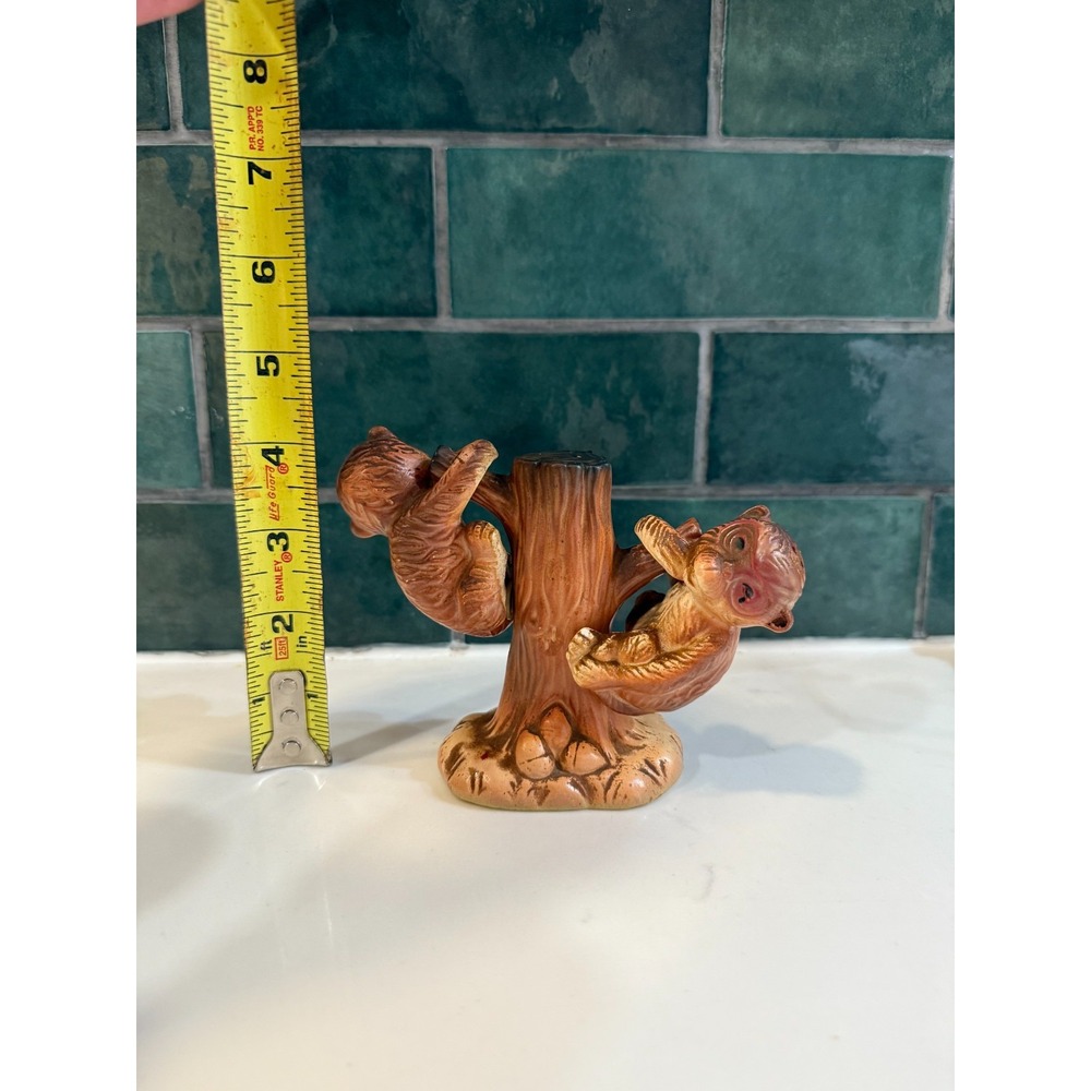 Vintage Porcelain Salt and Pepper Shakers Monkeys Hanging on a tree - Picture 9 of 9